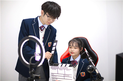 1768792293324545.jpg 9J8A9325.jpg