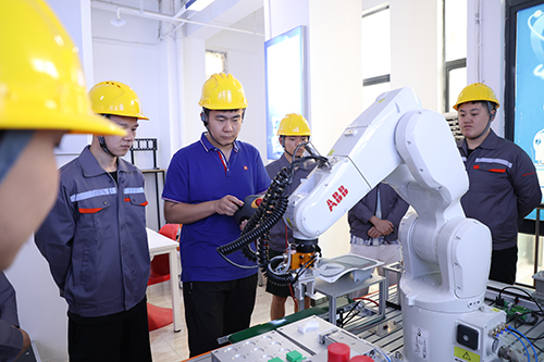 中考落榜或成绩差不想学文化课
