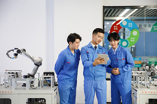 转行没方向？学智能制造，低门槛入门